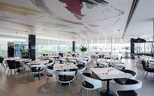 Centara Watergate Pavilion Hotel Bangkok