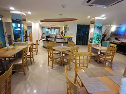 Baron Beach Hotel