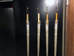 The Front Hotel and Apartment