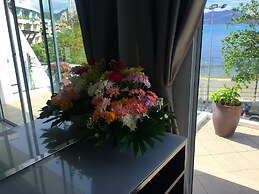 The Front Hotel and Apartment