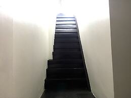 The Front Hotel and Apartment