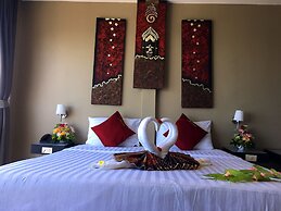 The Front Hotel and Apartment