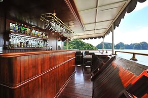 Paradise Peak Cruise