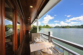 Paradise Peak Cruise