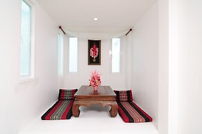 Grand Bleu Ocean View Pool Suite