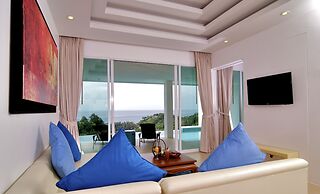 Grand Bleu Ocean View Pool Suite