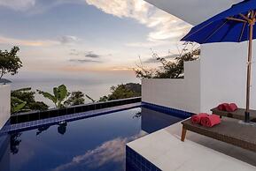 Grand Bleu Ocean View Pool Suite
