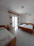 Accommodation Drasko