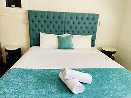 Kinross Inn