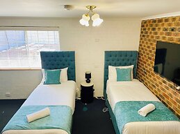 Kinross Inn