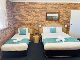 Kinross Inn