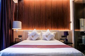 Signature Boutique Hotel