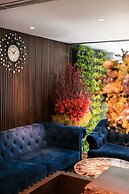 Signature Boutique Hotel