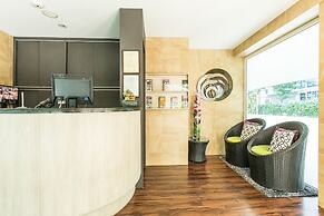 Fragrance Hotel - Viva