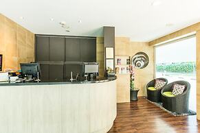 Fragrance Hotel - Viva