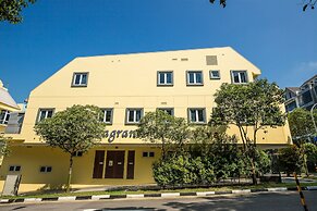 Fragrance Hotel - Viva