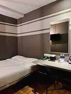 Fragrance Hotel - Kovan