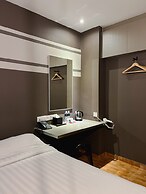Fragrance Hotel - Kovan