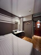 Fragrance Hotel - Kovan