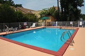 Red Roof Inn Williamsburg