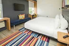 Aloft Miami Doral