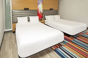 Aloft Miami Doral