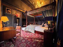 Guy Fawkes Inn