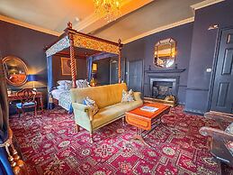 Guy Fawkes Inn