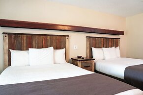 Three Valley Lake Chateau