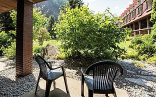 Three Valley Lake Chateau