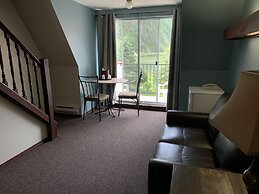 Three Valley Lake Chateau