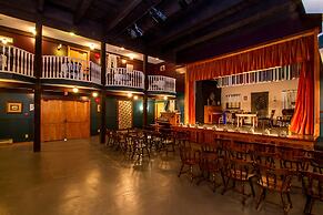 Three Valley Lake Chateau