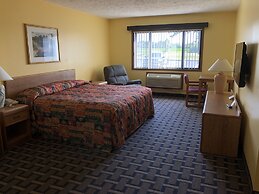 Sky Lodge Inn & Suites