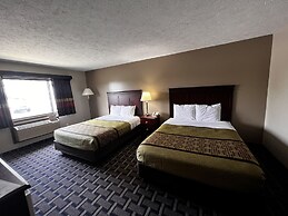 Sky Lodge Inn & Suites