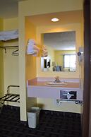 Sky Lodge Inn & Suites