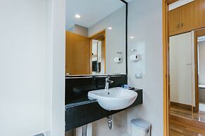 D Varee Montara Thonglor 25