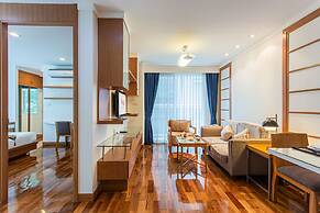 D Varee Montara Thonglor 25