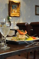 Treacy's Hotel