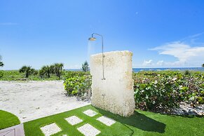 Casey Key Resorts - Beachfront