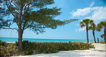 Casey Key Resorts - Beachfront