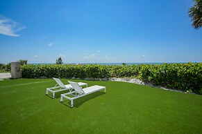 Casey Key Resorts - Beachfront