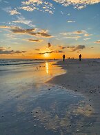 Casey Key Resorts - Beachfront