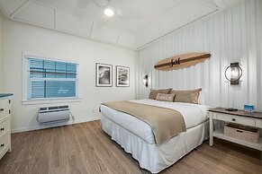 Casey Key Resorts - Beachfront