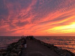 Casey Key Resorts - Beachfront