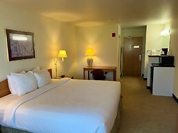 Peppermill Empress Inn