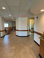 Peppermill Empress Inn