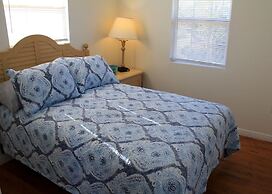 Carroll House Cottages