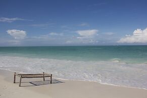 Dhow Inn Boutique Hotel