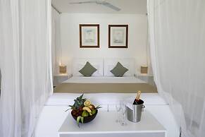 Dhow Inn Boutique Hotel