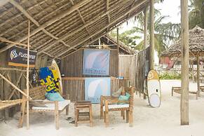 Dhow Inn Boutique Hotel